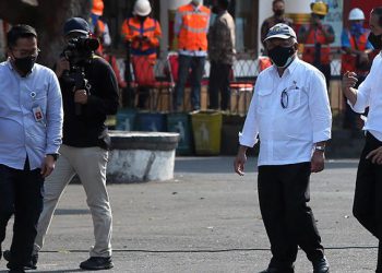 Jokowi Tinjau Vaksinasi di Jawa Tengah hingga Hadiri Pertemuan Majelis Rektor