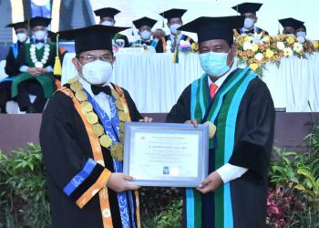 Punya Kontribusi Besar Pengembangan SDM dan Pertanian, Gubernur Kalsel dapat Gelar Doktor Honoris Causa