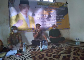 Yani Helmi Sosialisasikan Perda Nomor 13/2018 di Desa Pesisir Selatan Kotabaru