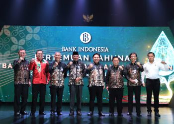 Bank Kalsel Terima Penghargaan Bank Pengelola Kas Titipan Terbaik 2021