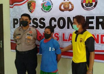 Lagi Tidur Kakak Ipar Dibunuh dengan Sadis, Ditikam Lalu Digorok Hingga Tewas