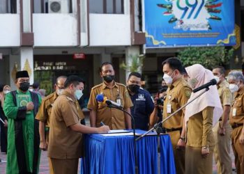 199 Pejabat Struktural Baru Dilantik Diminta Komitmen terhadap Tugas dan Tanggung Jawab