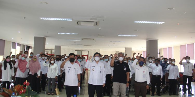 Bank Kalsel gelar kegiatan Gathering bersama seluruh Kades se-Kabupaten HST. (foto : Bank Kalsel)