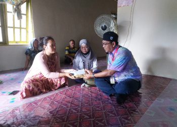 Alfamart Berikan Santunan Bagi Korban Toko Runtuh