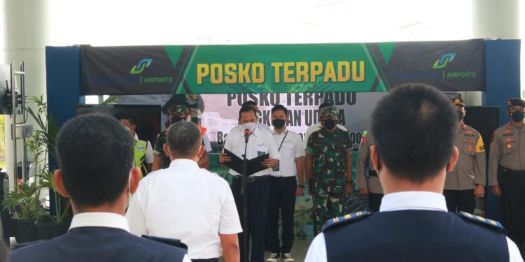 Apel pembentukan posko lebaran di Bandara Internasional Syamsudin Noor. (foto : Bandara Internasional Syamsudin Noor)