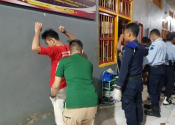 Cegah Barang Terlarang, Blok Hunian WBP di Lapas Banjarmasin Digeledah
