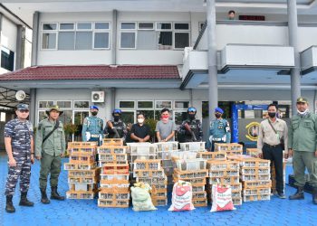 Pengiriman 1.300 Ekor Burung Secara Ilegal Digagalkan Lanal Banjarmasin