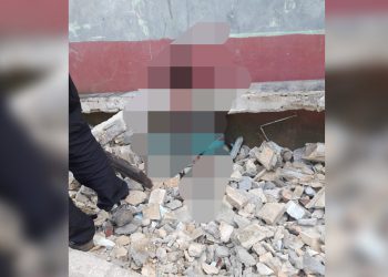 Buruh Tewas Tertimpa Reruntuhan Beton