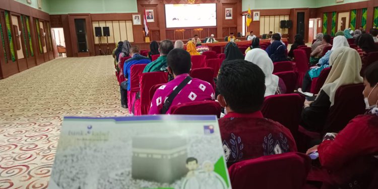 Bank Kalsel kerjasama dengan PT IPI sosialisasikan produk pembiayaan umroh dengan DP Nol Persen.(foto : Humas Bank Kalsel)