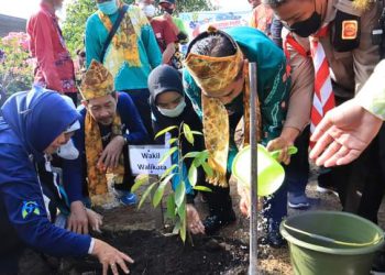 Pemko Banjarmasin Tanamkan Perilaku Ramah Lingkungan ke Pelajar