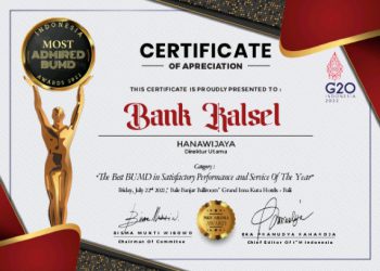 Bank Kalsel Raih Penghargaan Indonesia Most Admired BUMD Awards 2022