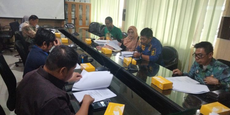 Rapat Finalisasi Raperda Pencegahan dan Penanggulangan Bahaya Kebakaran di Banjarmasin. (foto : smr)