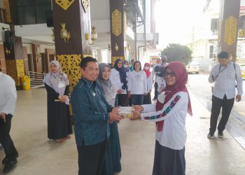 Mba FoodZi Acting Hadir Bantu Penurunan Stunting