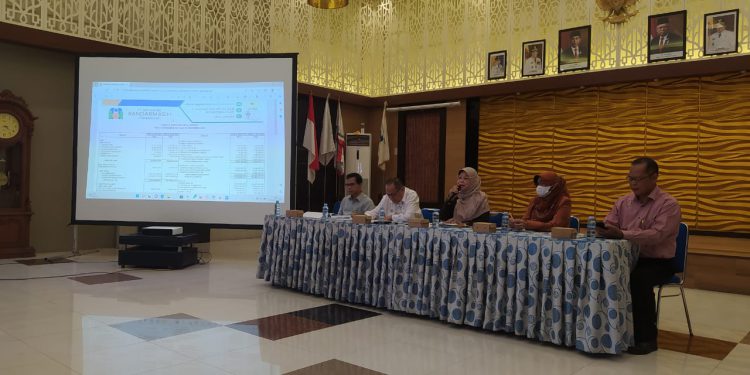 PT Air Minum Bandarmasih (Perseroda) Ekspose Laporan Keuangan dan Audited Kinerja Tahun 2021, di Aula PTAM Bandarmasih. (foto : shn)