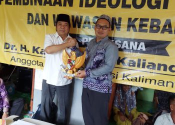 Warga Desa Anjir Seberang Pasar Diwejangi Ideolagi Pancasila dan Kebangsaan