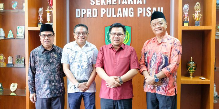 Komisi IV DPRD Kalsel Kunjungan kerja ke DPRD Pulang Pisau.