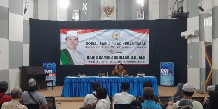 Anggota DPD RI Habib Hamid gencar Sosialisasikan empat pilar yakni Pancasila, UUD 1945, NKRI, dan Bhinneka Tunggal Ika. (foto : putza)