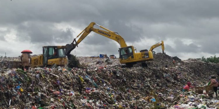 Daya tampung TPA Basirih yang diperkirakan bertahan 2 tahun lagi. (foto : shn)