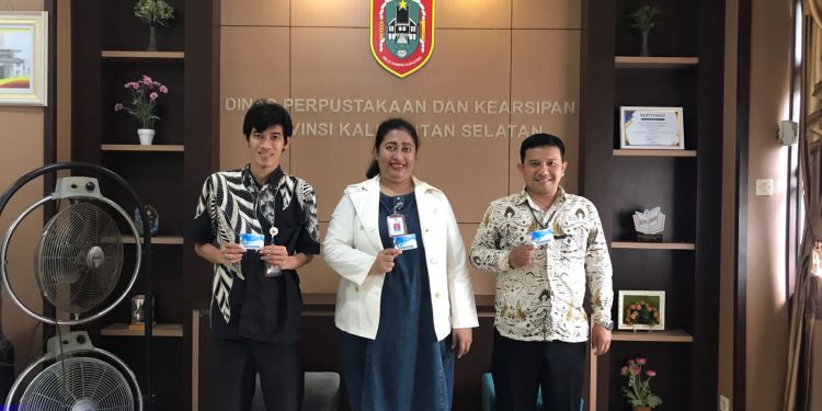 Tim Inspektorat Perpustakaan Nasional  saat berkunjung ke Dispersip Kalsel untuk melakukan audit pengelolaan dana dekonsentrasi 2022. (foto : istimewa/Dispersip Kalsel).