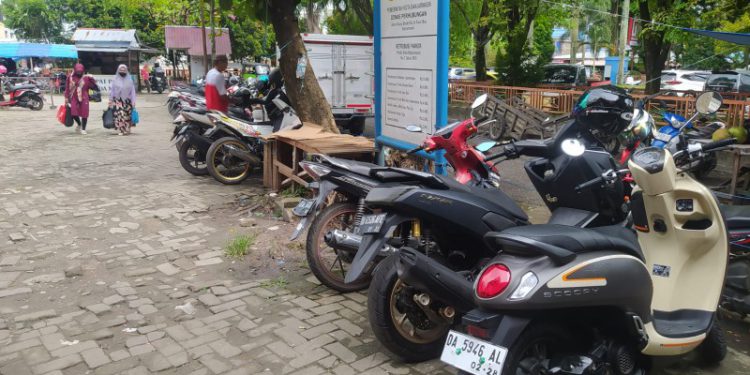 Salah satu titik parkir di Banjarmasin. (foto : shn/seputaran)