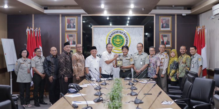 Komisi II DPRD Kalsel bertandang langsung ke Kementerian Pertanian Republik Indonesia di Jakarta. (foto : istimewa/DPRD Kalsel)