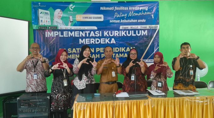 Sosialisasi Ready Cash Bank Kalsel kepada guru SMP di Kabupaten Banjar. (foto : istimewa)