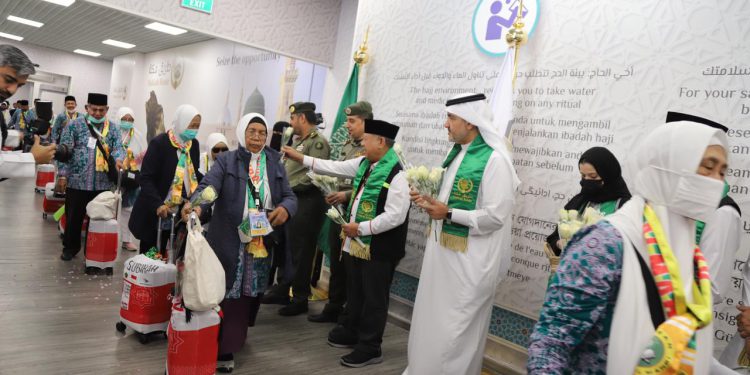 Jemaah Haji Indonesia yang tiba di Madinah. (foto : istimewa)