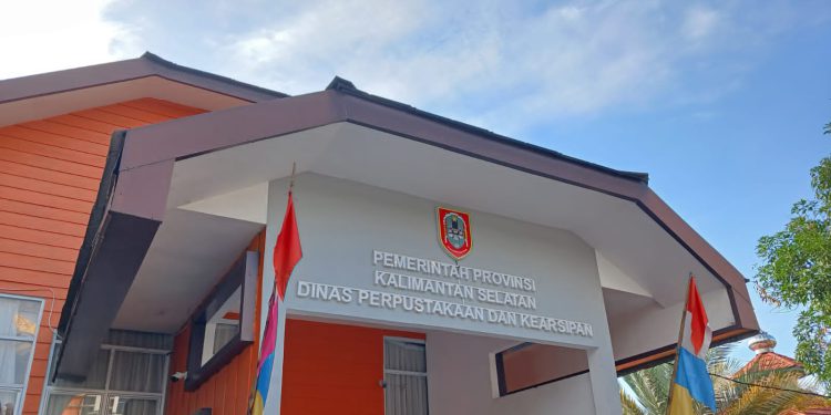 Gedung Perpustakaan Tendean yang ada di Jalan Piere Tandean Banjarmasin. (foto : istimewa)