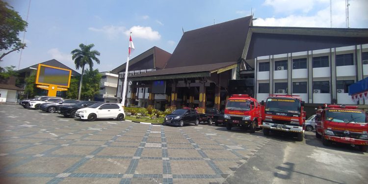 Kantor Pemko Banjarmasin yang saat ini kekosongan tiga kepala SKPD. (foto : shn/seputaran)