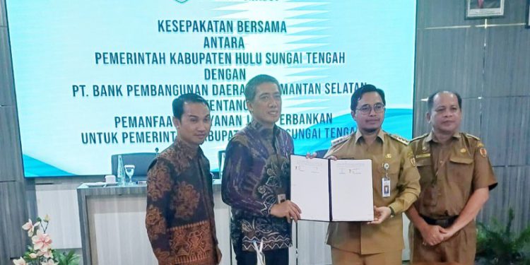 Penandatanganan kerjasama Program BAMUDA. (foto : istimewa)