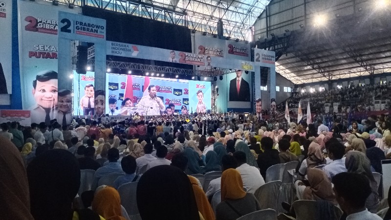 Sapa Pendukung di Kalsel, Prabowo Optimis Menang Satu Putaran 