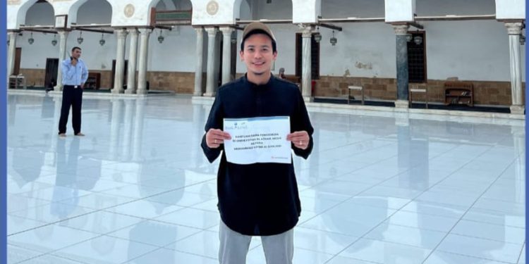 Muhammad Yasmi Al Banjar asal Tapin yang menimba ilmu di Universitas Al Azhar, Mesir. (foto : istimewa)