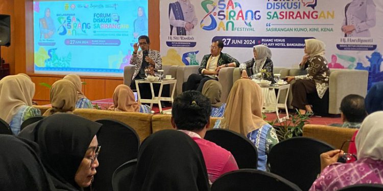 Forum Diskusi Sasirangan. (foto : shn/seputaran)