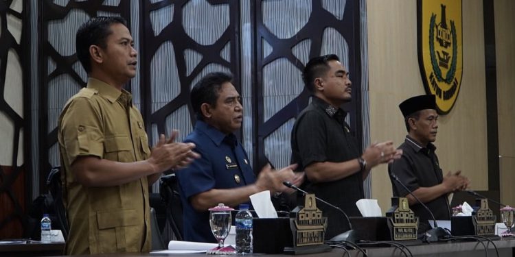 Kegiatan rapat paripurna dengan agenda penyampaian Raperda Laporan Pertanggungjawaban Pelaksanaan APBD Pemerintah Kota Banjarmasin Tahun Anggaran 2023. (FOTO:IST)