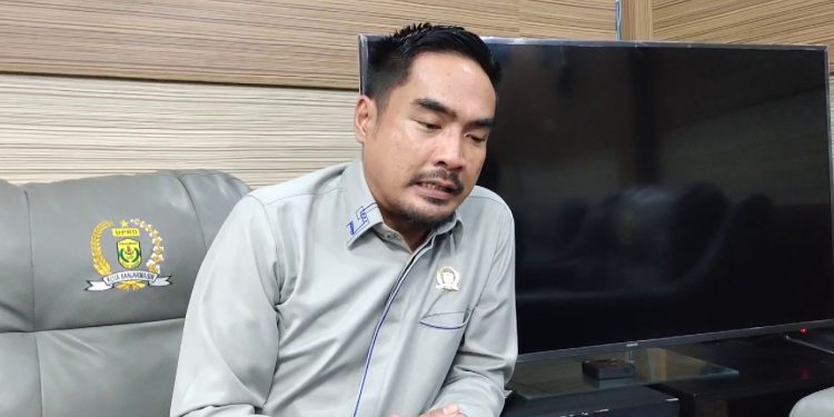 Ketua DPRD Banjarmasin Harry Wijaya. (foto : sna/seputaran)