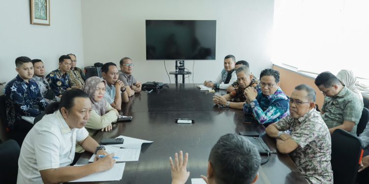 Pansus II DPRD Kalsel konsultasi ke Direktorat BUMD, BLUD dan BMD ke Kemendagri RI. (foto : istimewa)