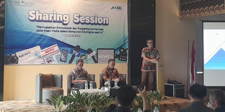 Dirut Bank Kalsel Fachrudin saat sambutan pada sharing session menjelang Pemilihan Kepala Daerah (Pilkada) 2024 di AONE Hotel, Jakarta. (foto : shn/seputaran)