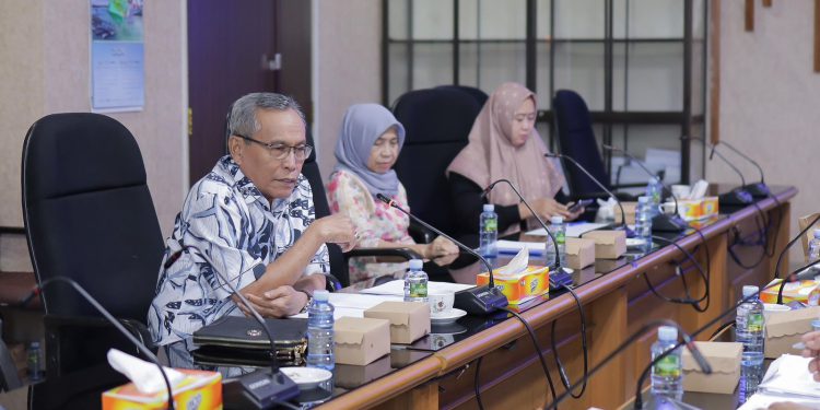 Komisi I DPRD Provinsi Kalsel kembali memanggil program mitra kerjanya untuk melakukan RDP. (foto : istimewa)