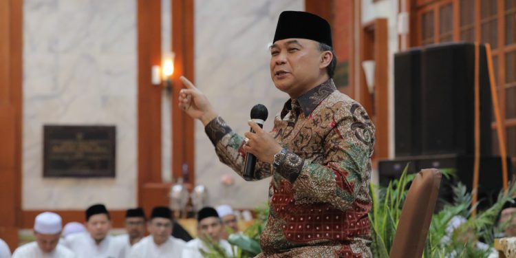 Ustadz Fikri Haikal di Gedung Mahligai Pancasila. (FOTO:IST)