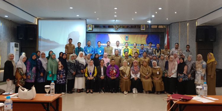 Bimtek Pengembangan Literasi Berbasis Inklusi di salah satu hotel di Banjarmasin. (foto : istimewa)