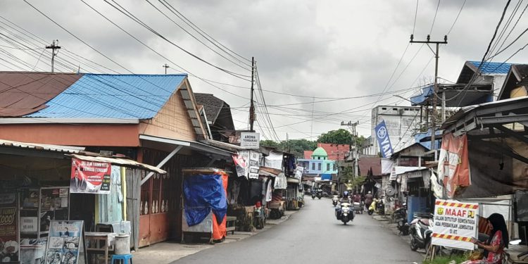 Penutupan jalan Kelayan A yang ditunda. (foto : shn/seputaran)