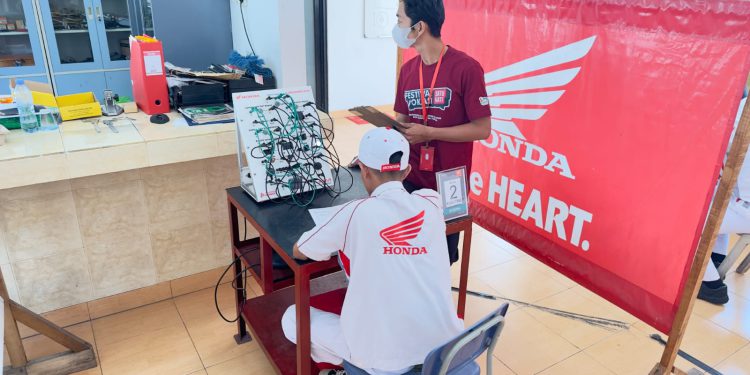 Trio Motor gelar Kontes Teknikal bertajuk Festival Vokasi Satu Hati (FEVOSH) tingkat regional. (putza/smr)