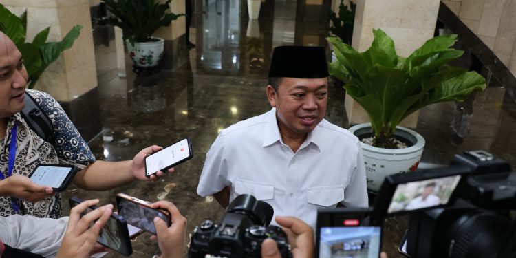 Nusron Wahid, Menteri ATR/BPN Nusron Wahid (Waka Bidang Penyediaan Lahan Satgas Percepatan Hilirisasi dan Ketahanan Energi Nasional. (foto : istimewa)