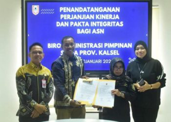 Adpim Kalsel Gelar Penandatanganan PK dan Pakta Integritas bagi ASN dan Tenaga Kontrak