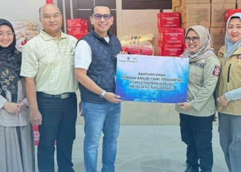 Bank Kalsel Berikan Bantuan Dana untuk Korban Banjir di Daerah Pengayuan, Liang Anggang