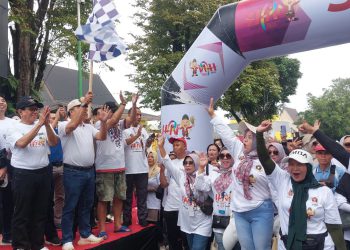 Ribuan Masyarakat Ikuti Jalan Santai dan Senam Pagi HPN 2025