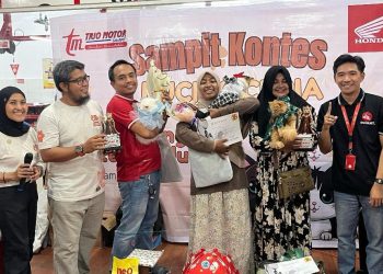 Trio Motor Sampit Gelar Kontes Kucing Ceria