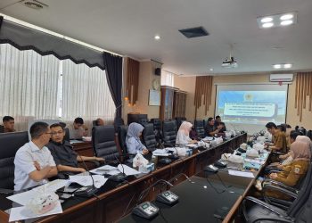 Evaluasi Kinerja, Komisi III Raker Dengan Dinas PUPR Kalsel