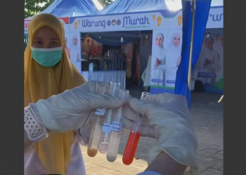 Pastikan Tak Ada Zat Berbahaya, Dinkes Periksa Makanan dan Minuman di Pasar Wadai Ramadan