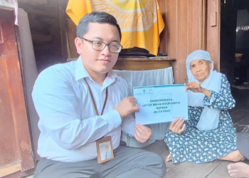 UPZ Bank Kalsel Berikan Santunan untuk Tiga Lansia Dhuafa